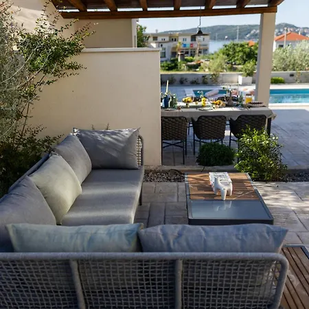 Antico 1934 Villa