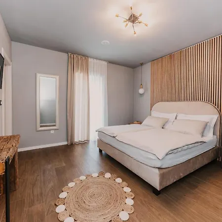 Antico 1934 Villa *